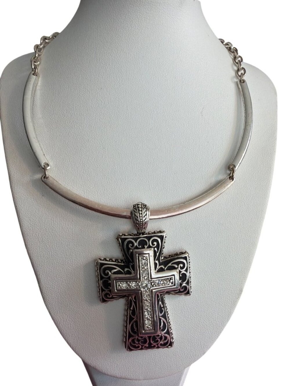 Silver Tone Cross Pendant Necklace Clear Rhinestone Articulated Chain Adj 19"